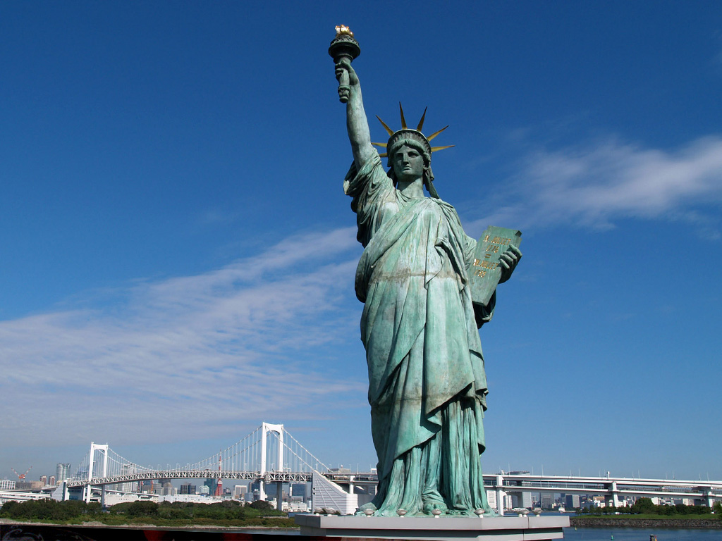 Статуи Свободы (Нью-Йорк, США)